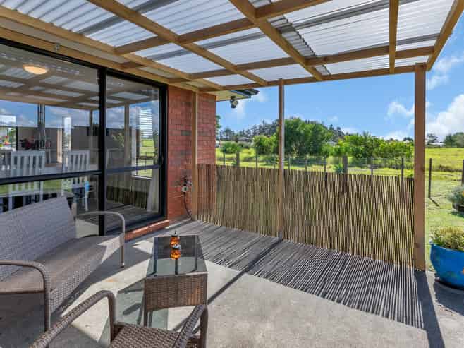 33 Ocean View Rise, Ruakaka