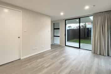 7C Range View Road, Mount Albert