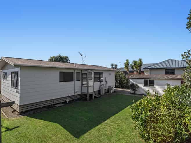 11a Beach Street, Whakatane