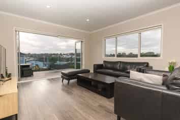 7 Discovery Drive, Gulf Harbour