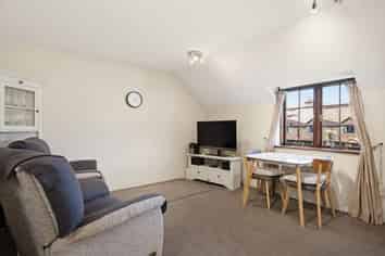 10/24 Quiet Woman Way, Monaco