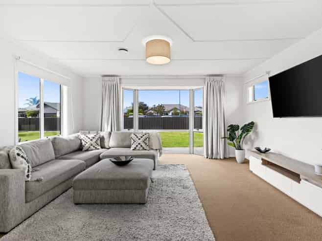 73 Brookvale Road, Havelock North