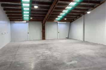 Secure Warehouse with Office – New Lynn