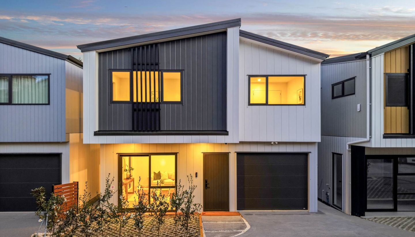 2/28 Brickworks Bay Road, Hobsonville, Waitakere City, Auckland