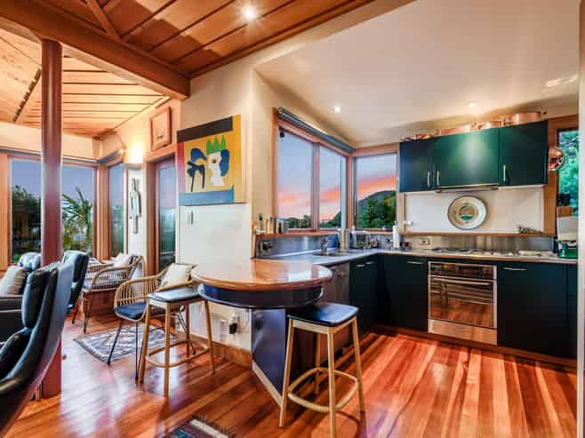 355 Muritai Road, Eastbourne