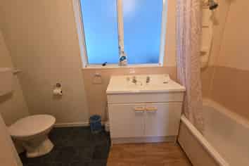 5A Cobham Place, Te Hapara