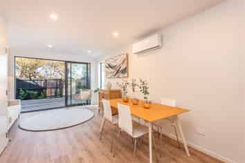 1/77 Deans Avenue, Riccarton