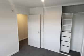 303/28 Shortfin Place, Flat Bush