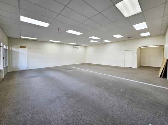 Scale and presence in Tōtara Point