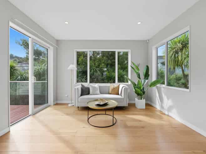 104 Admirals Court Drive, Greenhithe