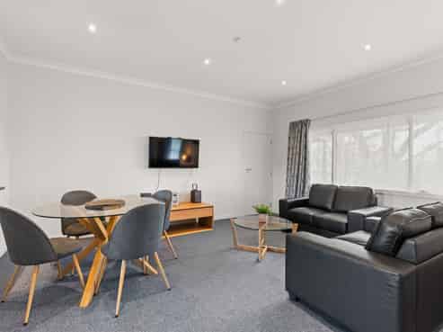 Motel Lease - Established Business and Lifestyle