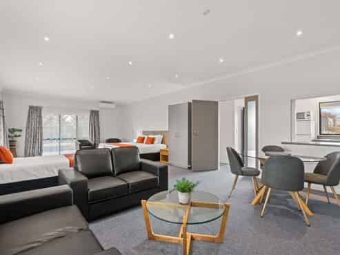 Motel Lease - Established Business and Lifestyle