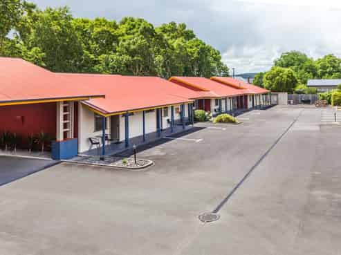 Motel Lease - Established Business and Lifestyle