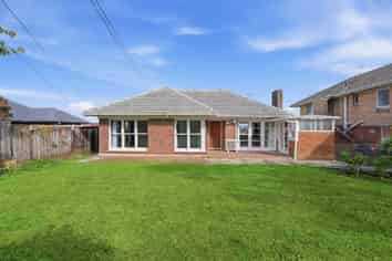 481 Mount Albert Road, Three Kings