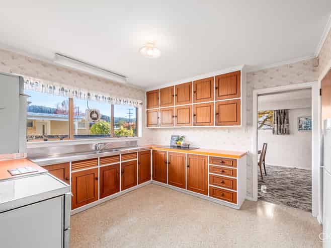 40 Whitemans Road, Silverstream