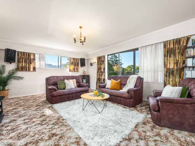 40 Whitemans Road, Silverstream