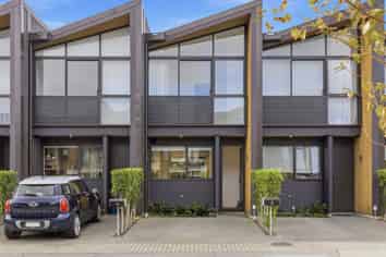 18 Amber Court, Stonefields
