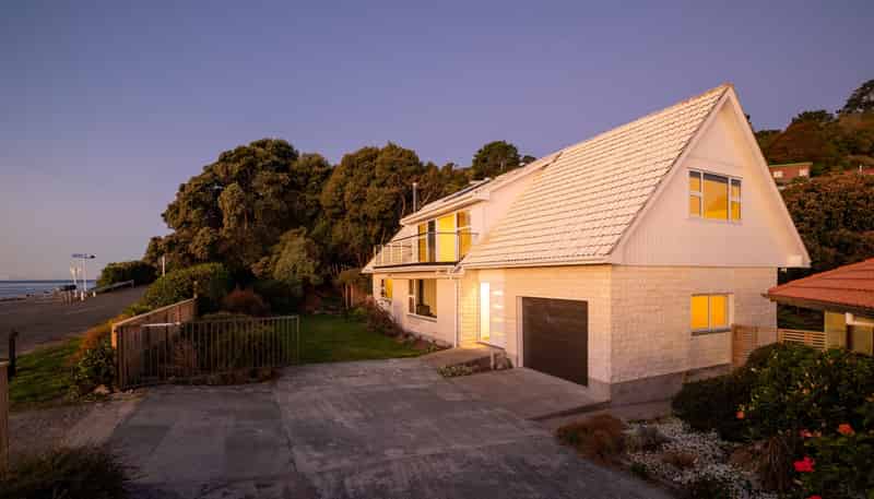 36 Seafield Terrace, Glenduan