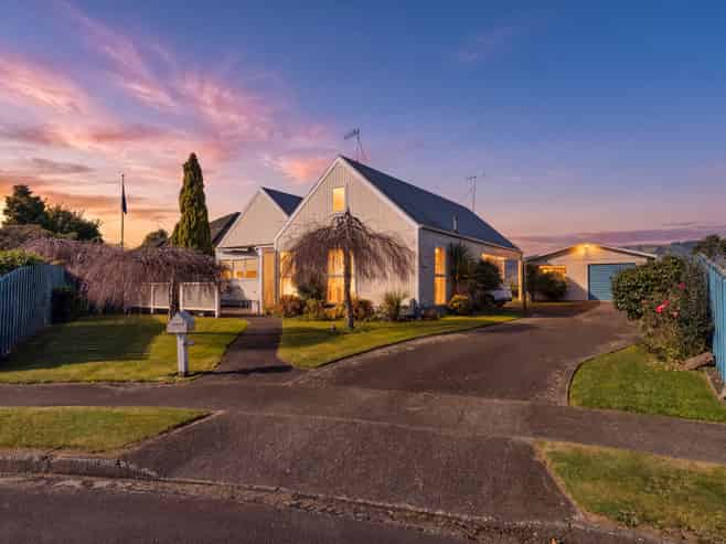 10 Aitchison Place, Levin