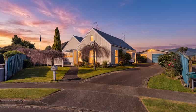 10 Aitchison Place, Levin