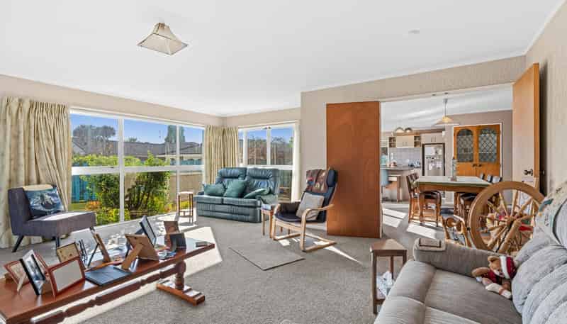 10 Aitchison Place, Levin