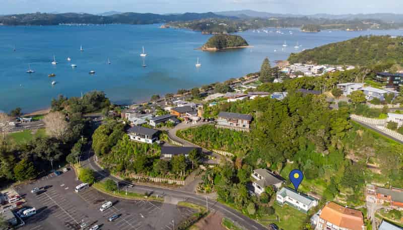 24 School Road, Paihia