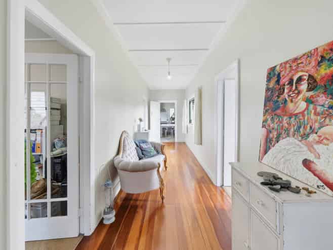 24 School Road, Paihia