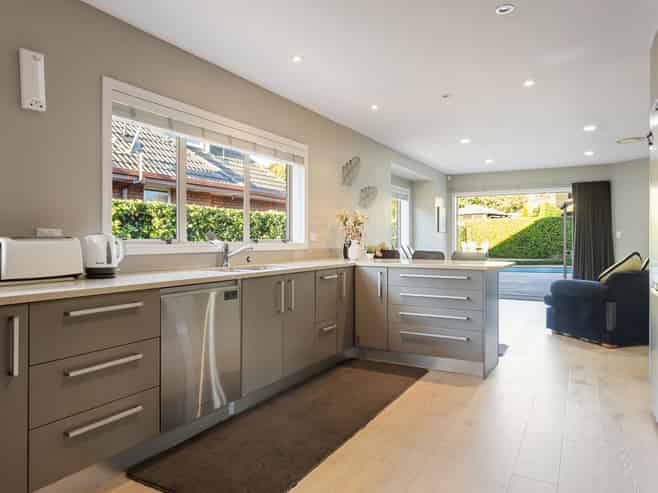 3 Charles Henry Place, Harrowfield