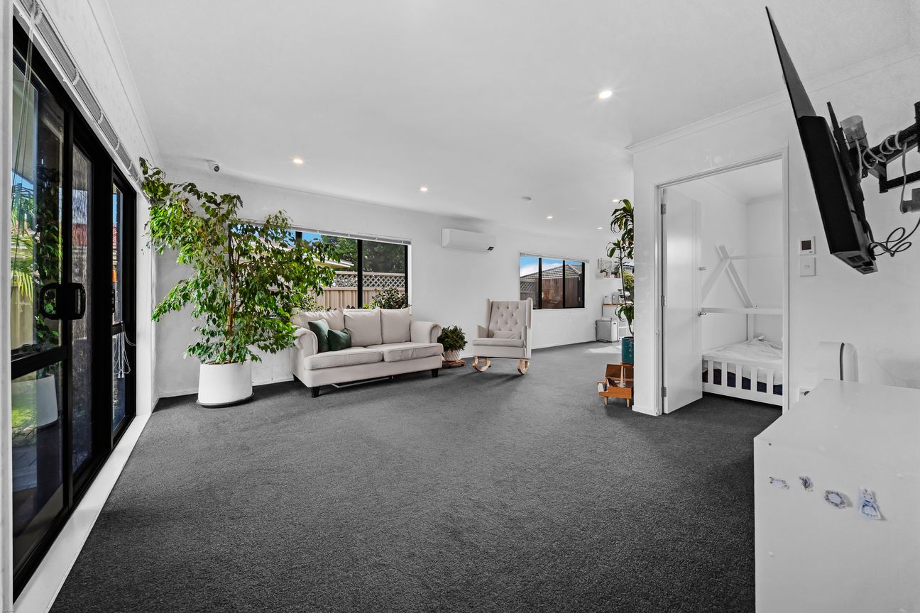Immaculate and Location Perfect – pohled 4