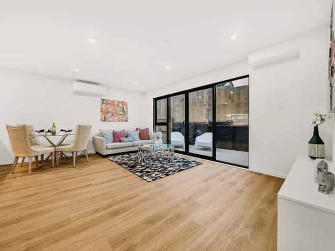 5D Crystal Avenue, Glendene