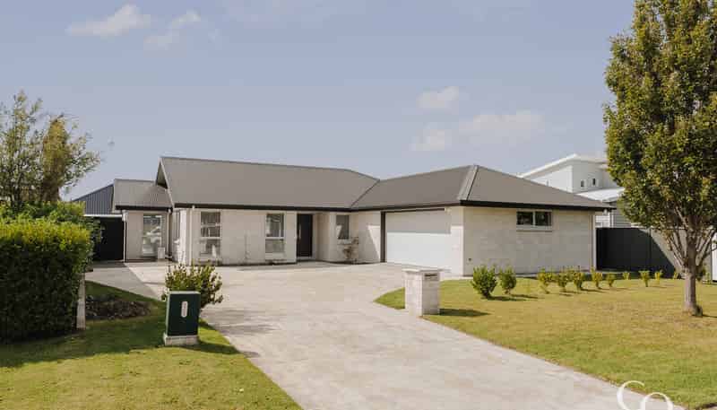 36 Arbuckle Road, Frimley