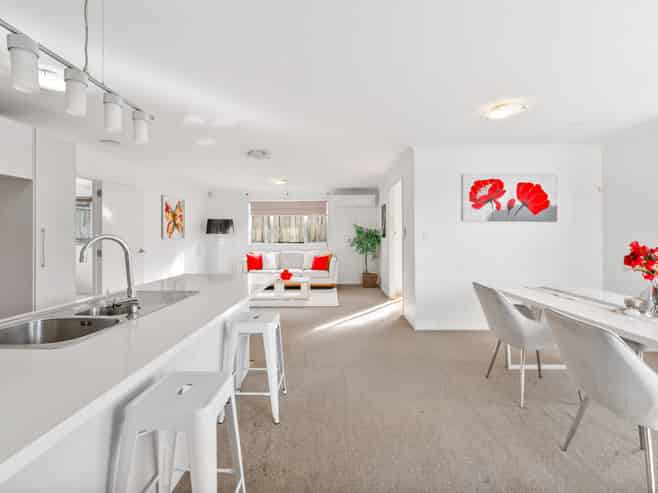 19B Te Atatu Road, TE ATATU SOUTH