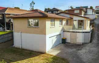 19B Te Atatu Road, TE ATATU SOUTH