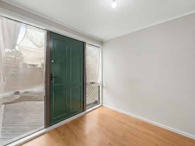 33 Metcalfe Road, Ranui