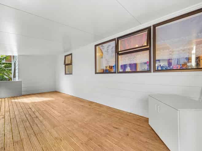 33 Metcalfe Road, Ranui