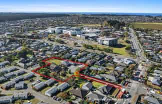 217 Mairehau Road, Burwood