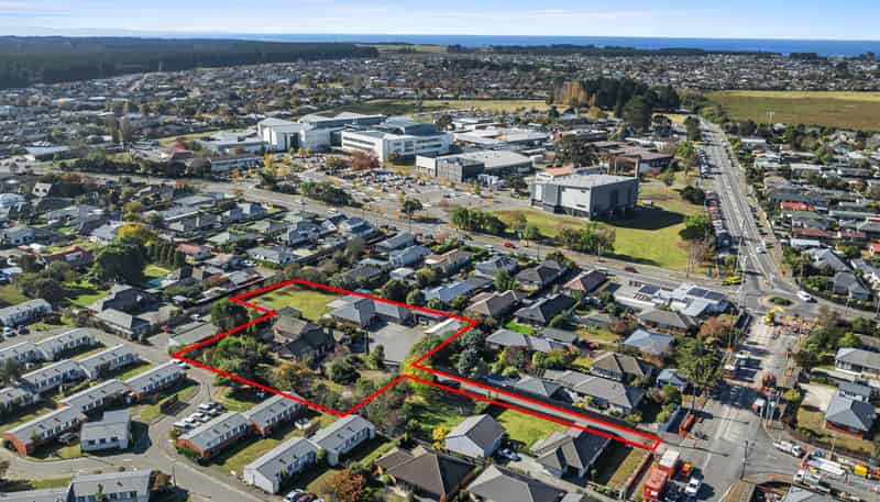 217 Mairehau Road, Burwood