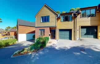 35 Futuna Close, Karori