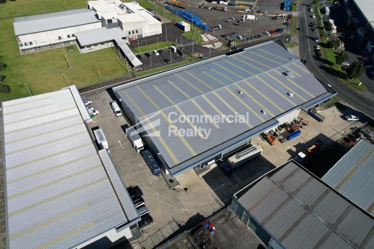 842Sqm Warehouse & Office On Lady Ruby Drive – další