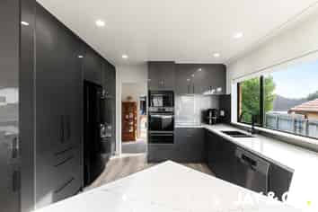 180 Charles Prevost Drive, The Gardens