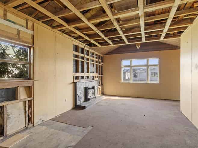 12 Jessie Street, Petone