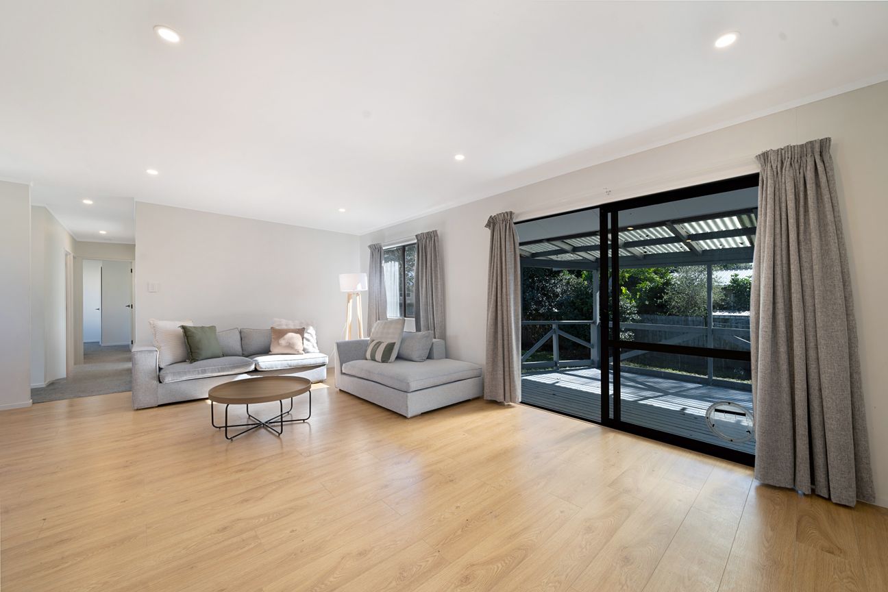 Act Fast- Homes Like This Are Rare! - Aanzicht 2