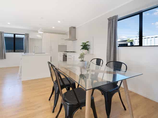 1/134 Mcleod Road, Te Atatu South