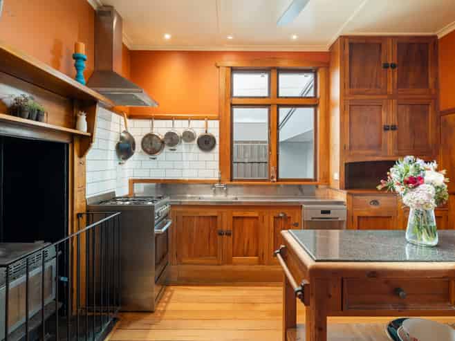 13 Mary Street, Redwoodtown