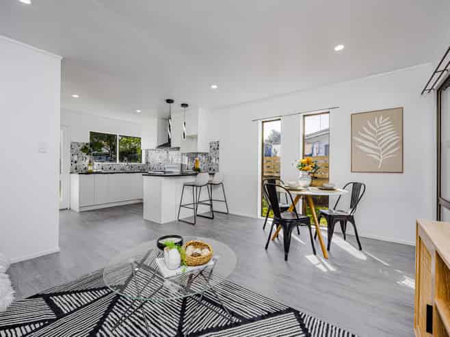 2/29 Trentham Road, Papakura