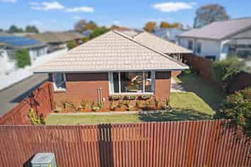1/24 Tower Street, Hornby