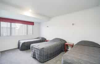 8A Camden Street, Turnbull Thomson Park