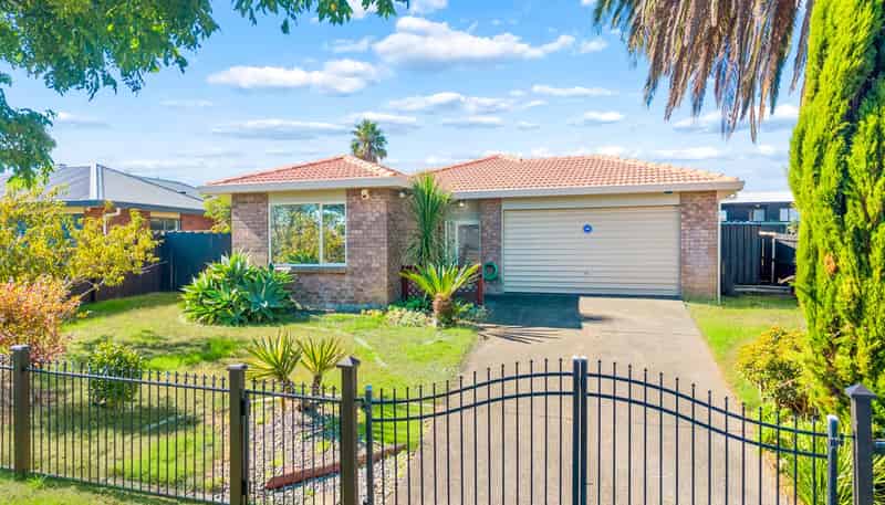 9 Wai Iti Place, Clendon Park