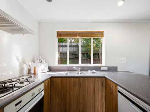25 Blue Heron Rise, Stanmore Bay