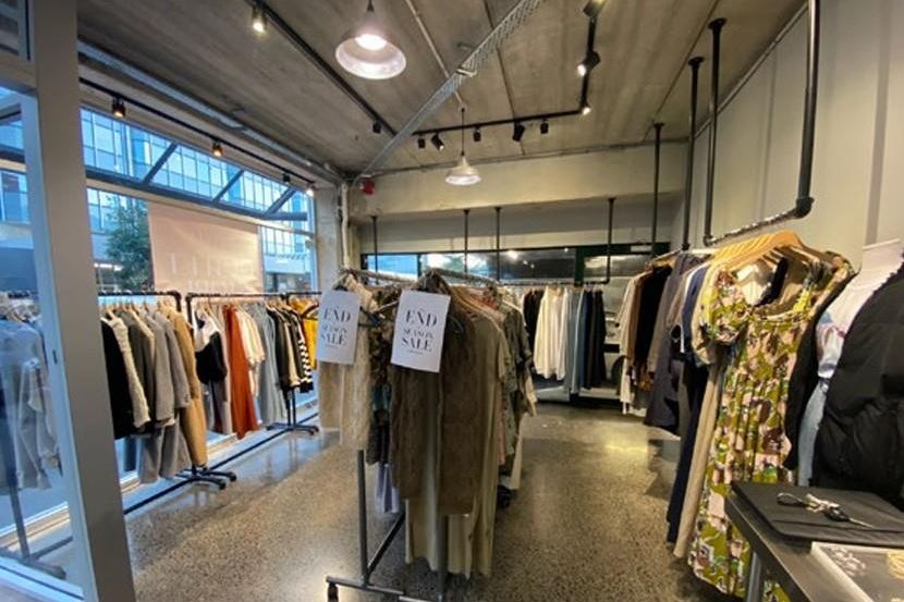 Prominent Retail Premise - Vista 3